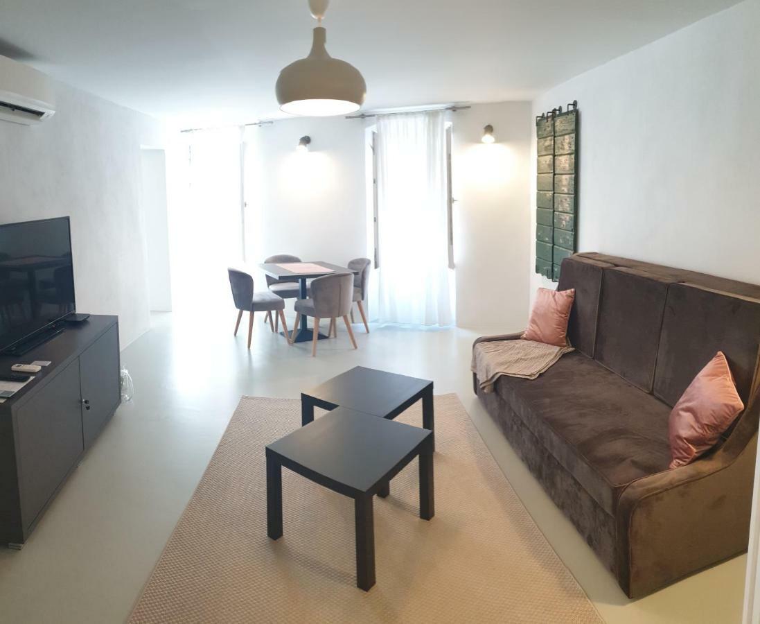 Apartment Adriatico Eterno 2 Ρόβινι Εξωτερικό φωτογραφία